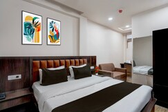 Townhouse Oak Fazalganj? Formerly RR Grand