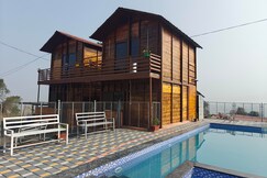 Royal Shourya's Resort