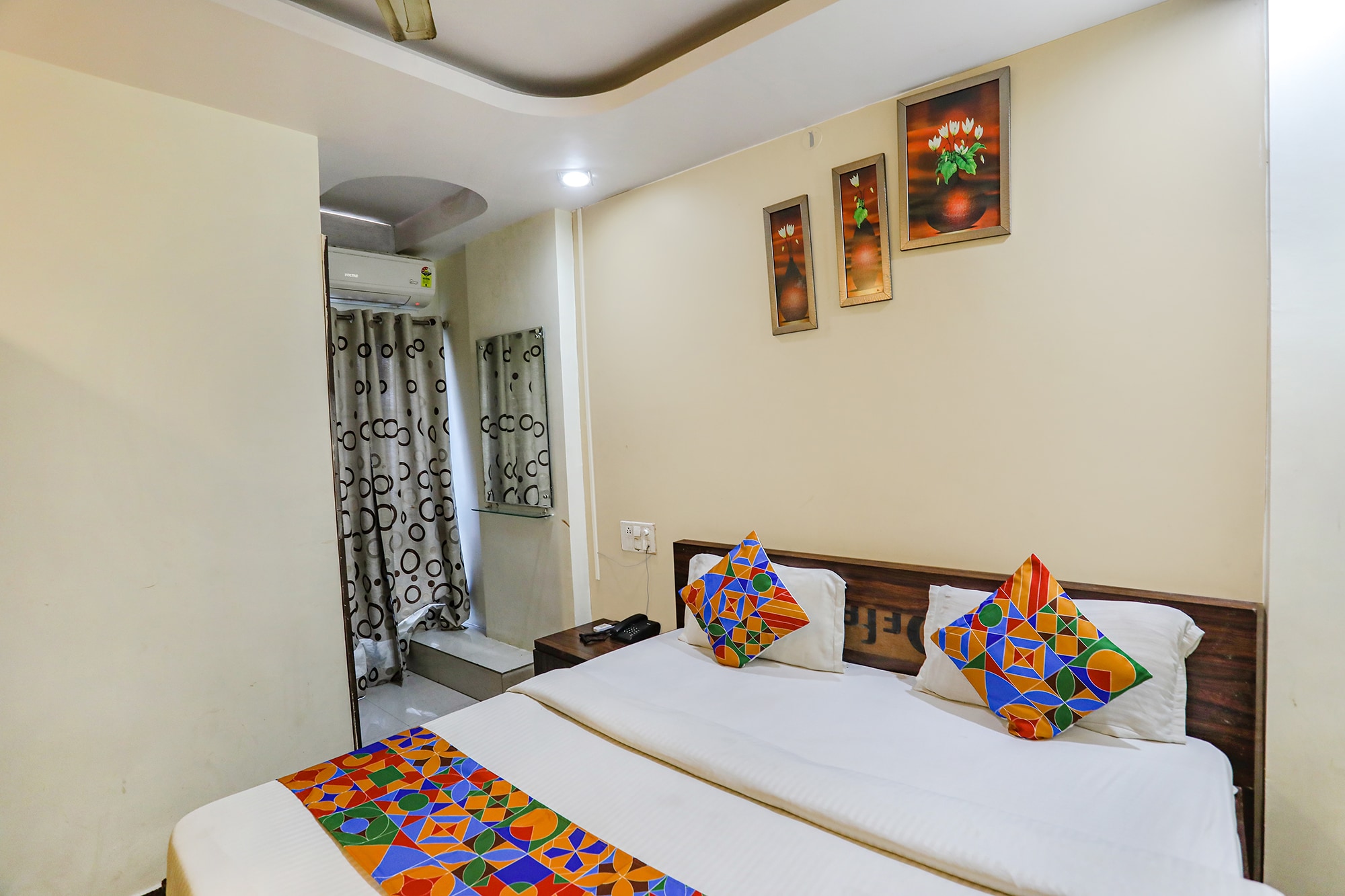 FabHotel Ashoka Palace - Tap to explore photos