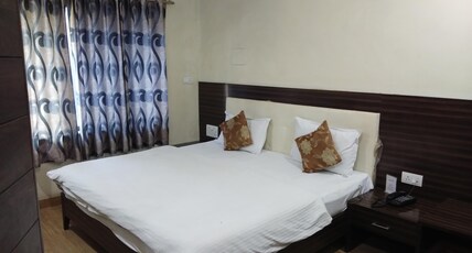 Hotel Abhashree Room Type - Standard Room
