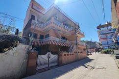 StayApart | Kumar Homestay with Caretaker