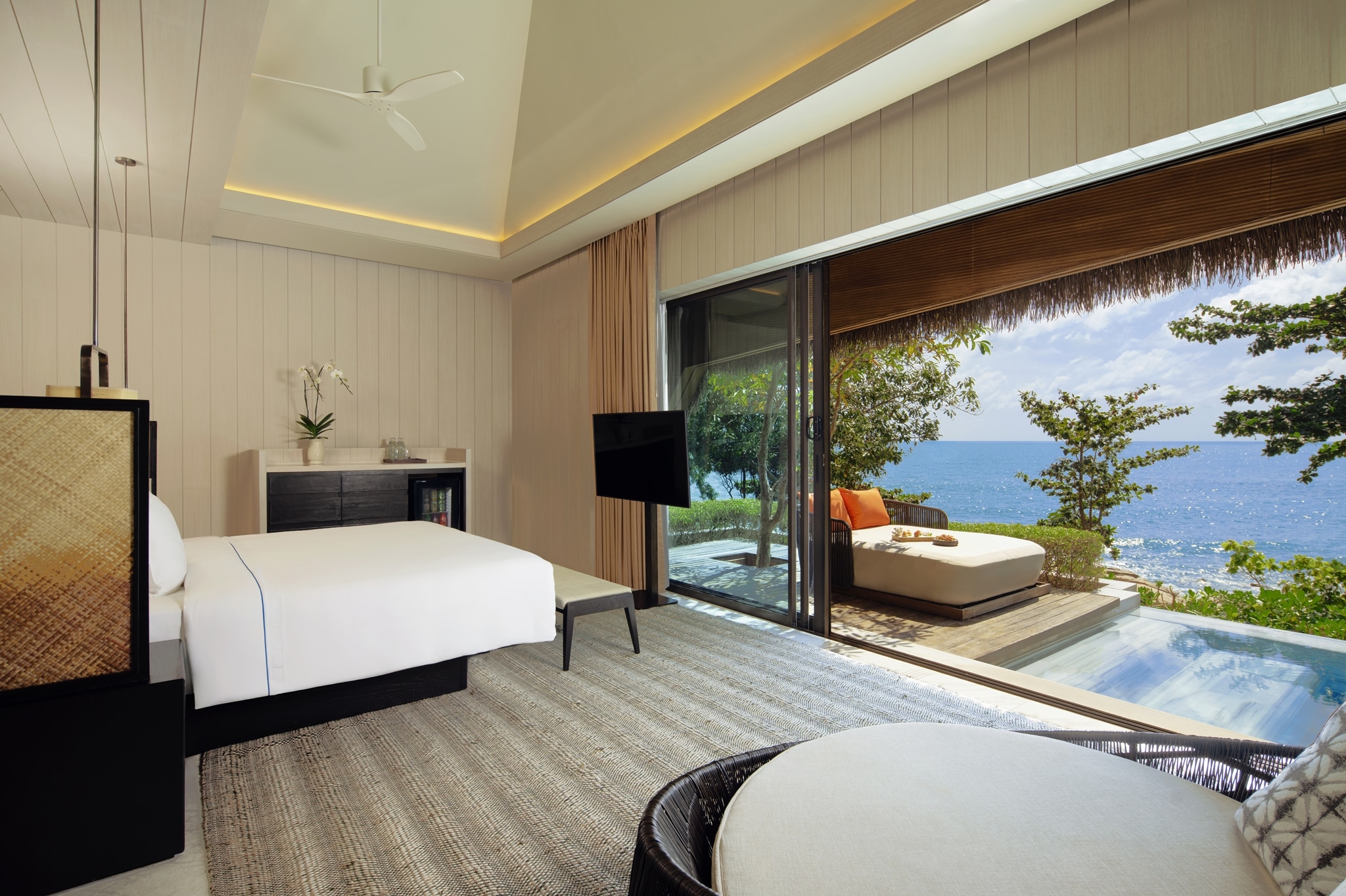 Hyatt Regency Koh Samui - Tap to explore photos