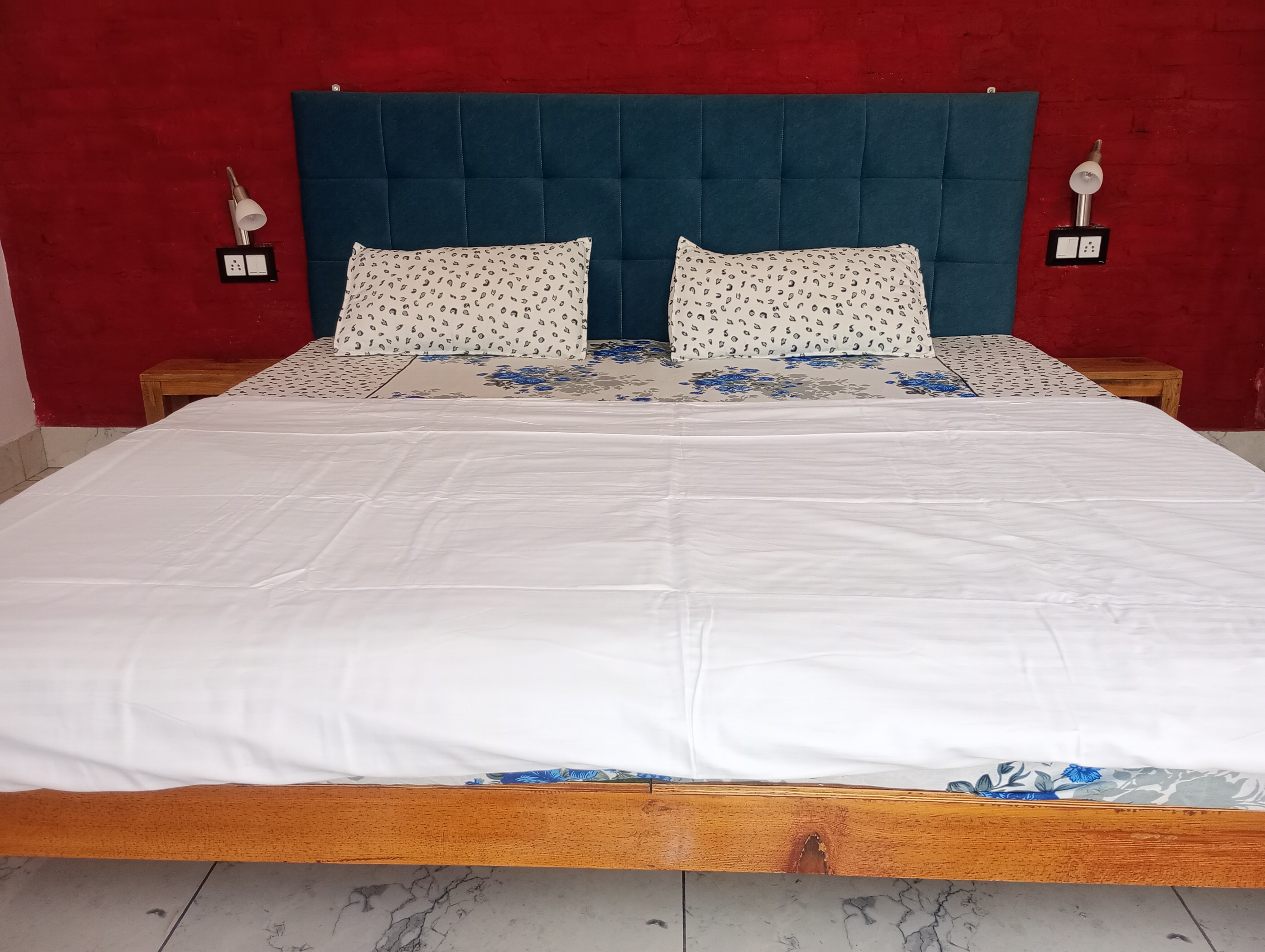 Mukteshwar Farmers Homestay - Tap to explore photos