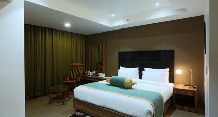 Hotel Shoolin Grand Room Type - Supreme Room
