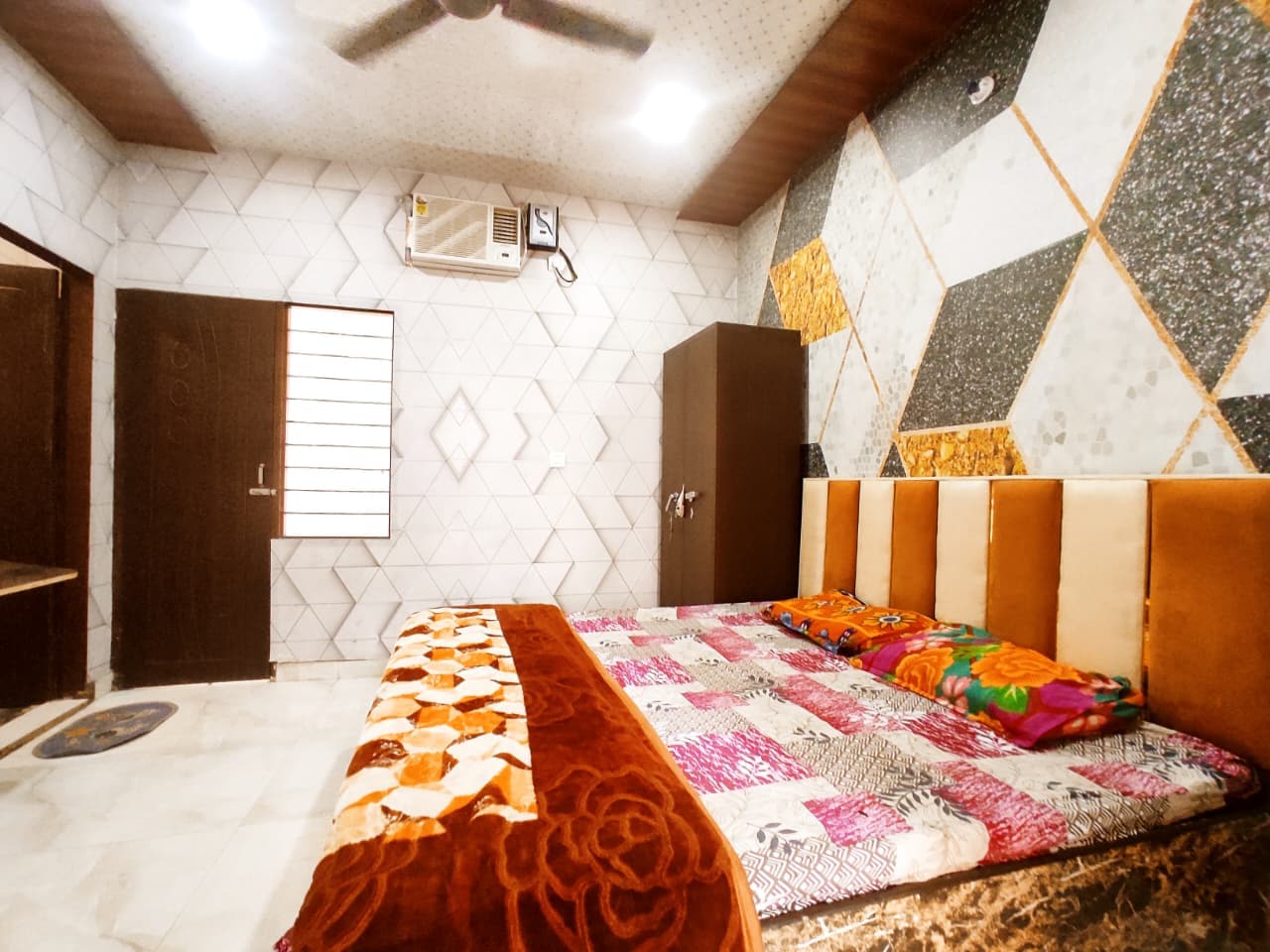 BHATIA APARTMENTS - Feel Comfort And Secure - Tap to explore photos