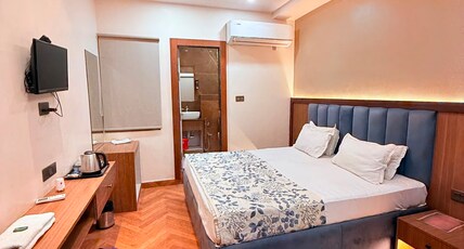 Kanhaiya Palace Hotel Room Type - Deluxe Room
