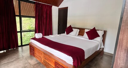 Wayanad Brook Valley Resort Room Type - Pool View Hut