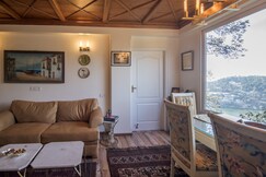 Jaisha | Entire 3BHK Cottage Near Lake