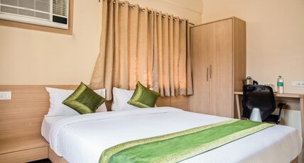 INDUS RESIDENCY Room Type - Double Deluxe