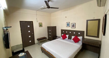 Hotel Shubham Rourkela Room Type - Executive Rooms