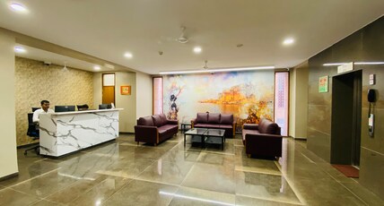 Southern Grand @ Kashi Vishwanath Temple Corridor Room Type - Southern Trio (3 Beded Room)