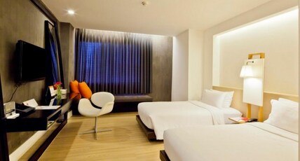 Trinity Silom Hotel Room Type - Deluxe Room