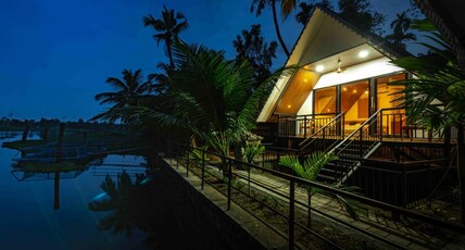 Liara Haven Riverside One bedroom cottage Room Type - Liara Haven Riverside One bedroom cottage