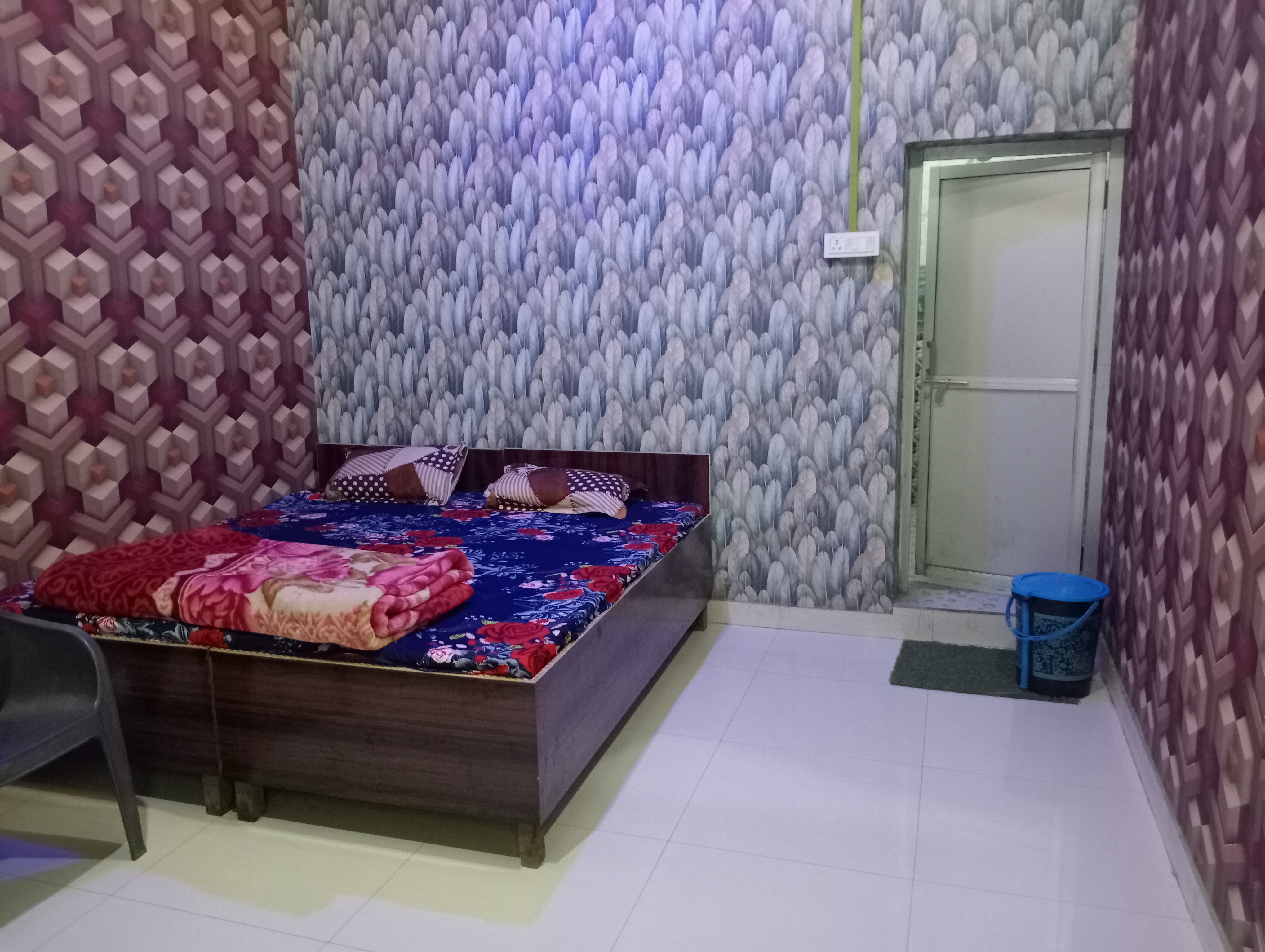 Laxmi rajput - Tap to explore photos