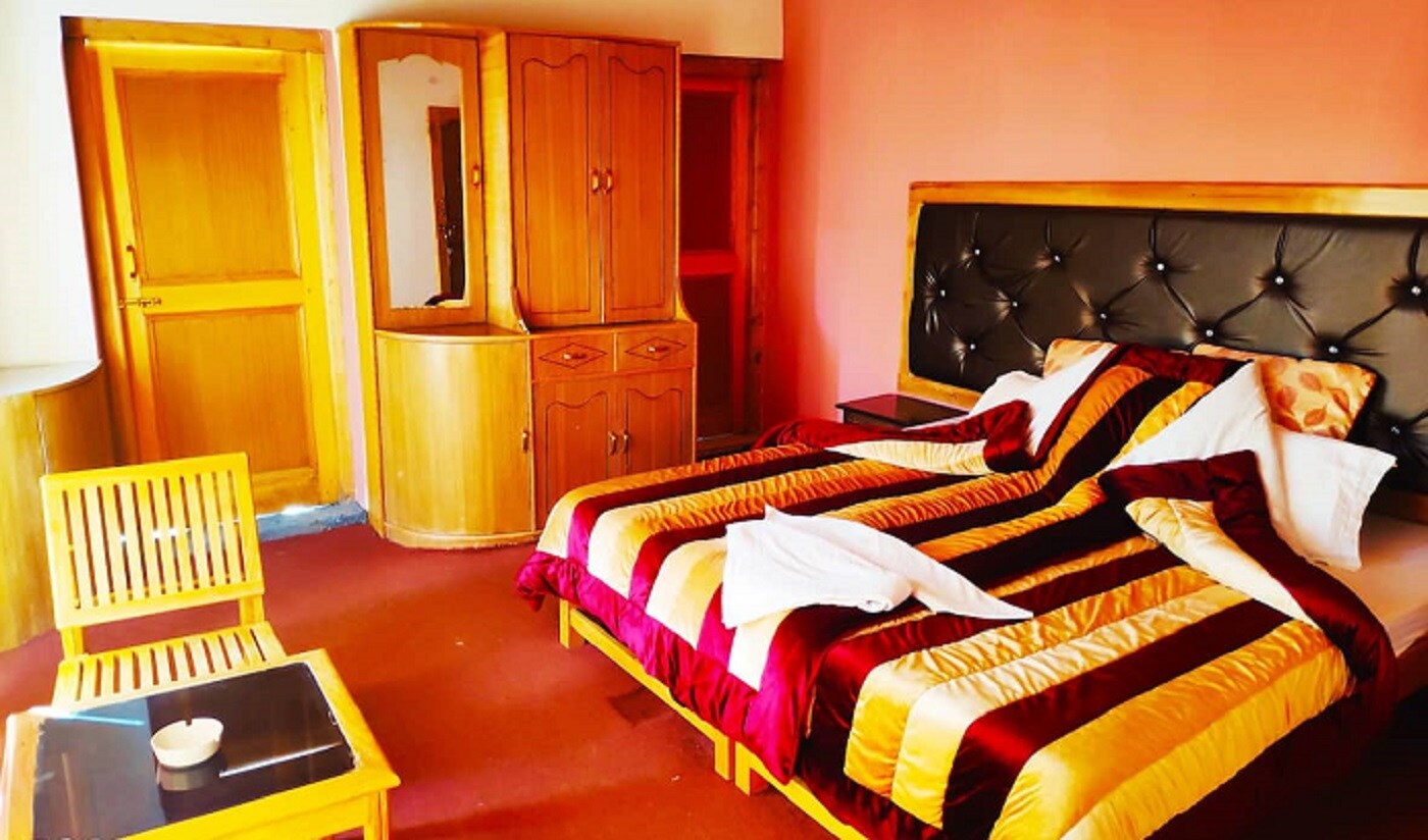 Green Villa Guest House Leh | Rooms & Cook - Tap to explore photos