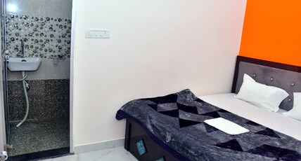 Avyan Home Stay Room Type - G103