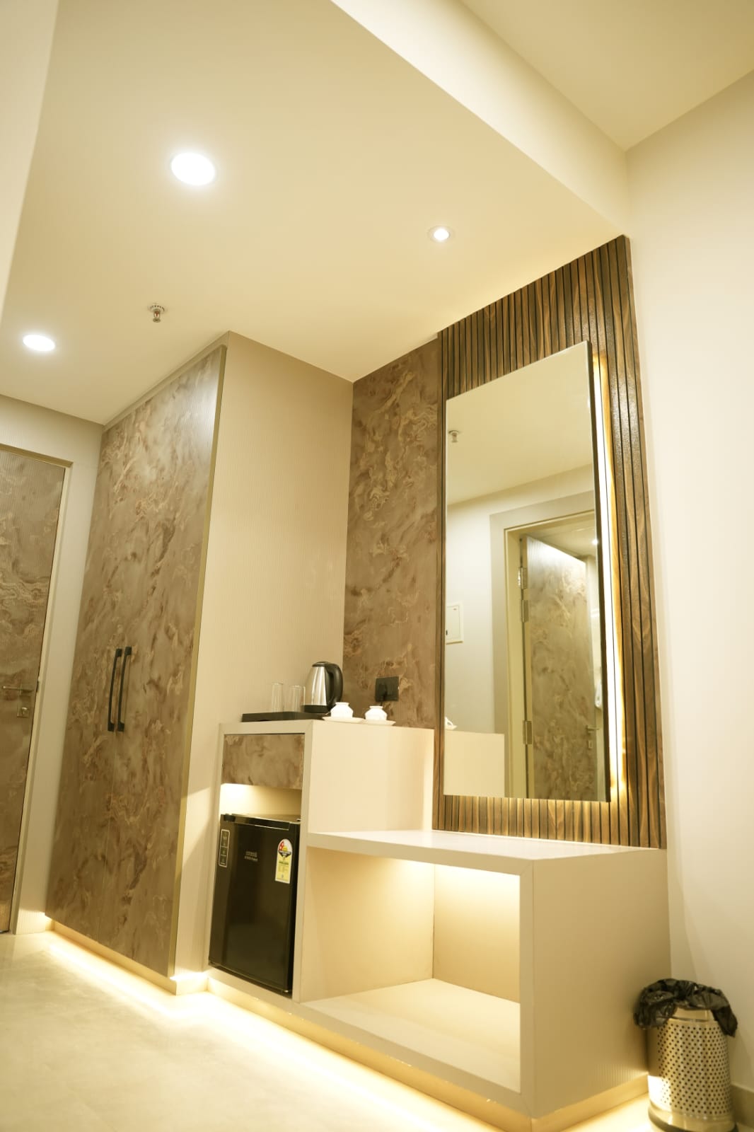 Paahun Vacations Omaxe Apartments - Tap to explore photos