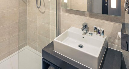 Mercure Edinburgh Haymarket Room Type - Comfort Double Rooms