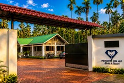 Peridott Inn Jaigaon