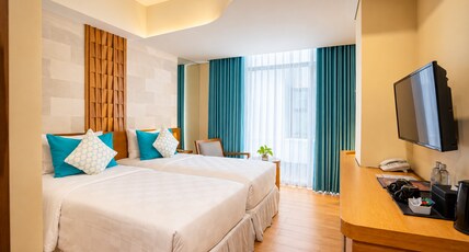 Bedrock Hotel Kuta Room Type - Superior Room