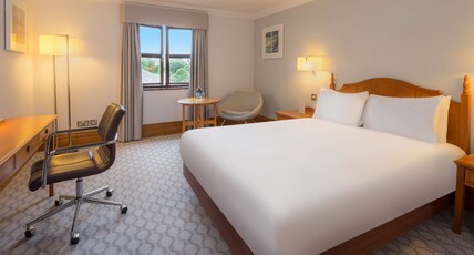 Hilton Puckrup Hall Tewkesbury Room Type - QUEEN DELUXE GOLF VIEW