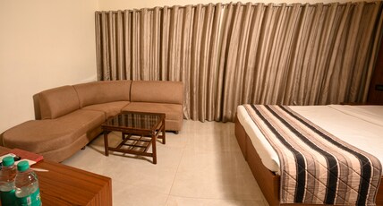 Jullundur Hotel Room Type - Luxury Suite