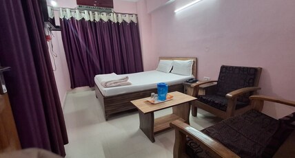 HOTEL SHEETAL INTERNATIONAL Room Type - Deluxe Room