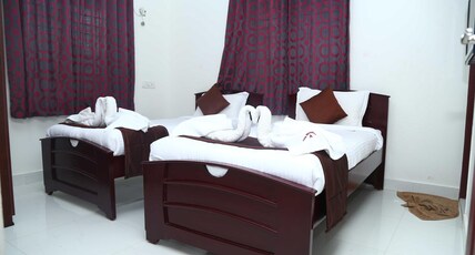 Hotel Yes Way Inn Room Type - Deluxe Room