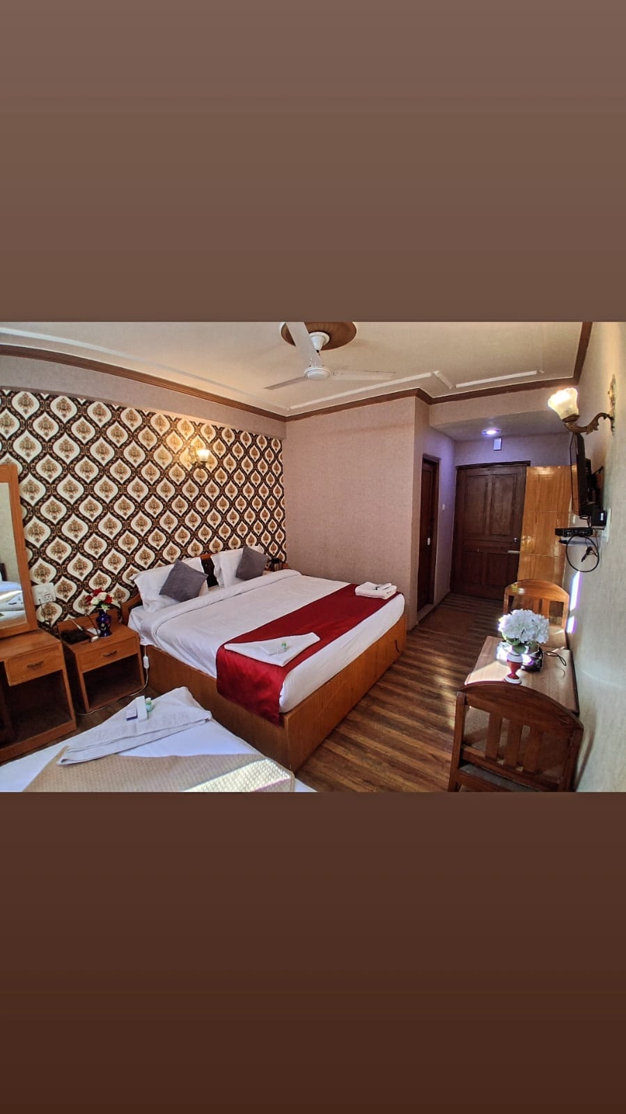 Hotel Al Mehar-Best 3 Star Hotel Luxury Hotel - Tap to explore photos