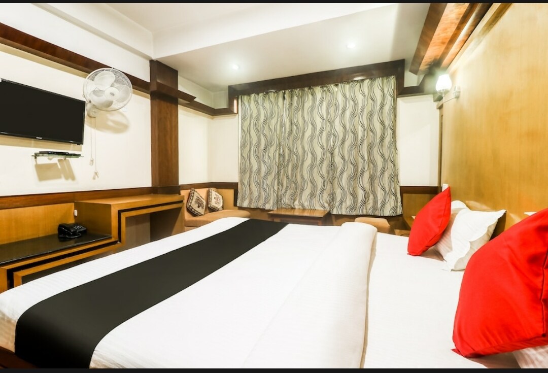 Hotel Gajrajj - Tap to explore photos
