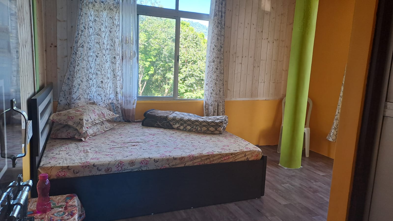 Tashigyaltsen Homestay - Tap to explore photos