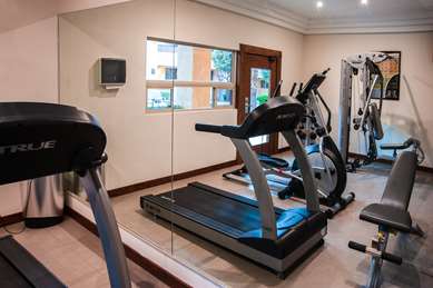 Best Western Cumbres Aeropuerto