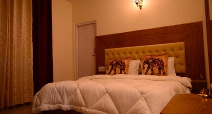 Hotel Ambika Bliss Manali Room Type - Super Deluxe Family Suite (2nd Floor)