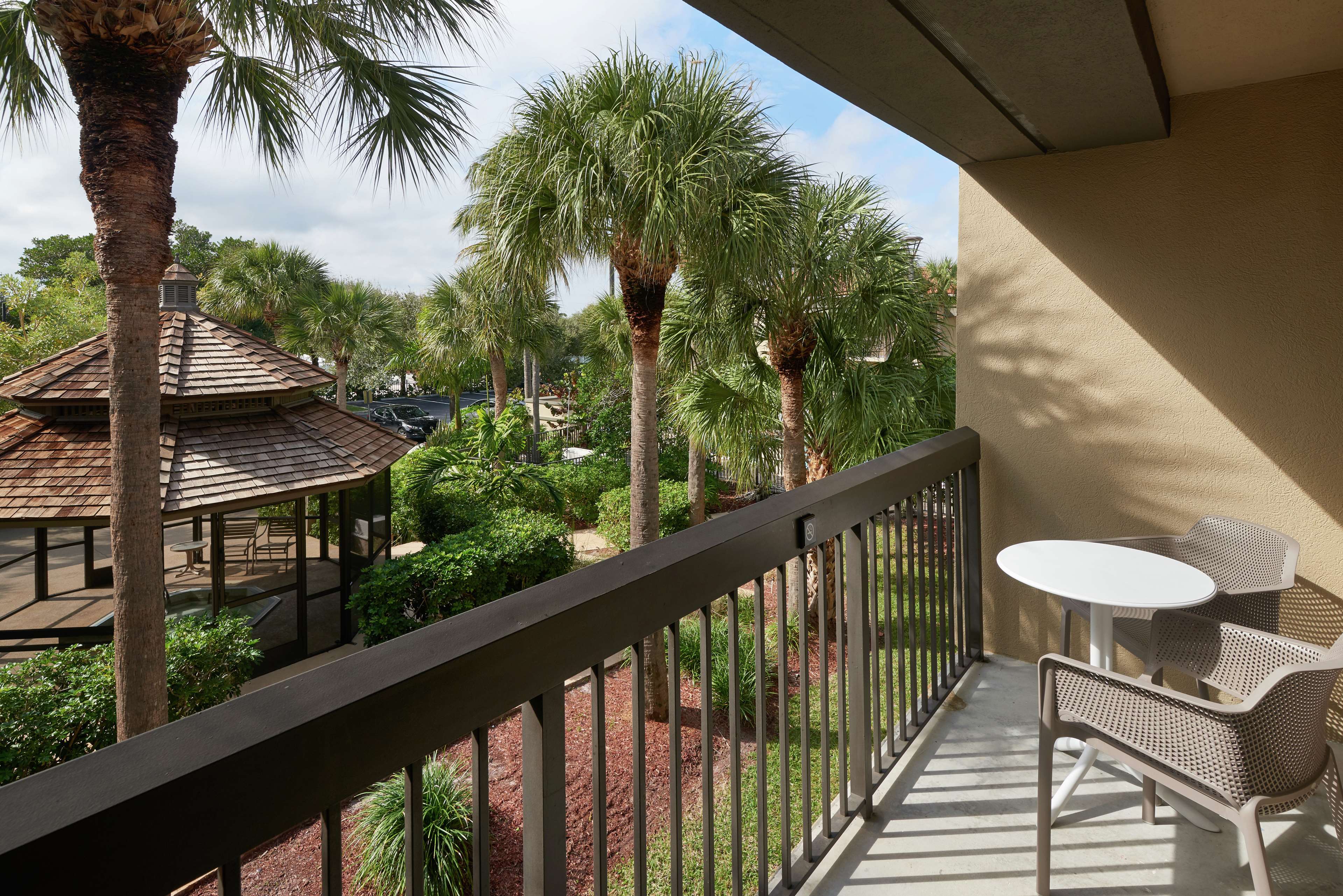Hampton Inn - Jupiter/Juno Beach - Tap to explore photos