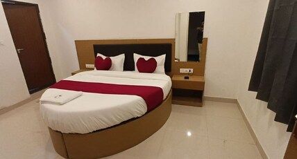 Hotel JMM Mount View Room Type - Romantic Room with Heart shape bed