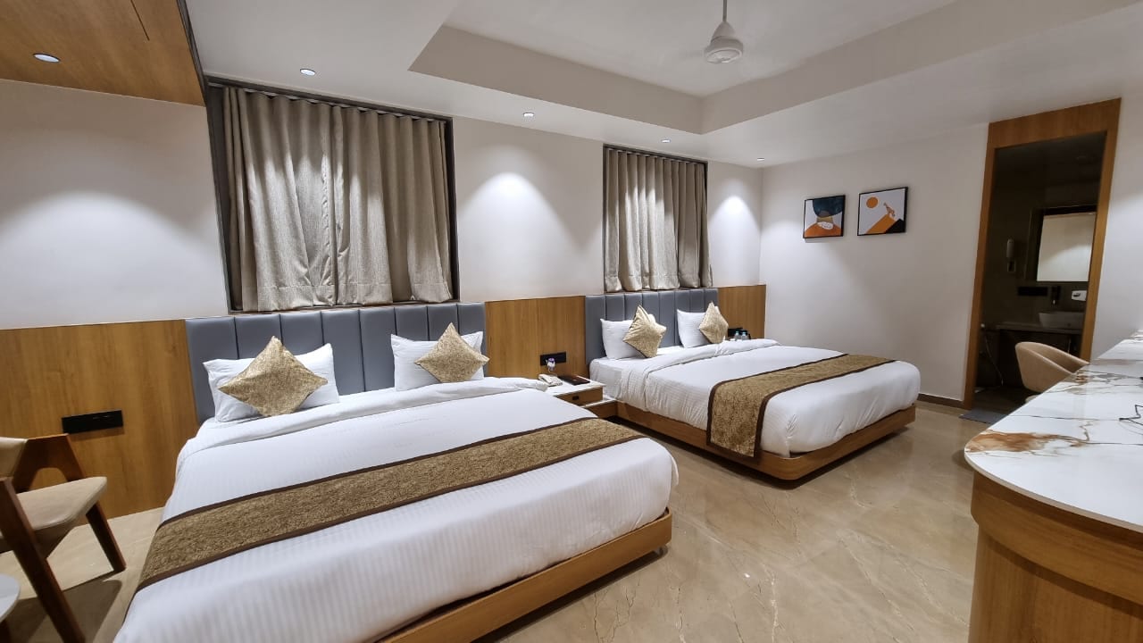 Hotel Aditya Mansingh Inn- Pure Veg - Tap to explore photos