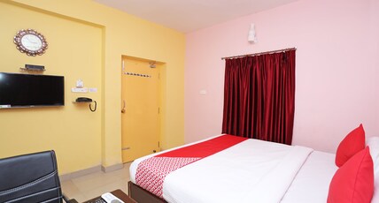 Hotel Grand Paradise Room Type - Classic