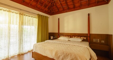 Backwater Brook | Rooms & Caretaker Room Type - Deluxe Double or Twin Room with Lake View