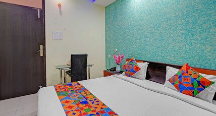 FabHotel HM Inn Room Type - Premium Room