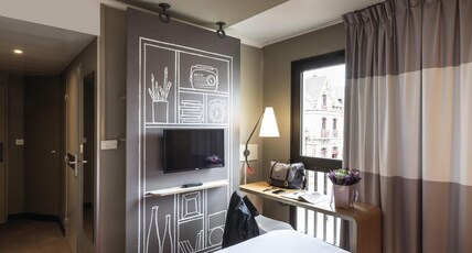 ibis Saint Gratien Room Type - Standard room with 1 double bed
