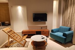 Elevate: a 5-start skyline retreat