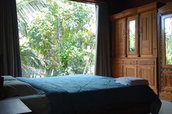 Glass House 1BHK - Kinavu Home