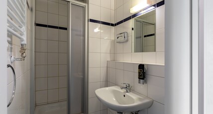 a&o Stuttgart City Room Type - Six-Bed Room