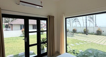 Laguna Blu Beach Villa Room Type - Deluxe Double Room - Sea View