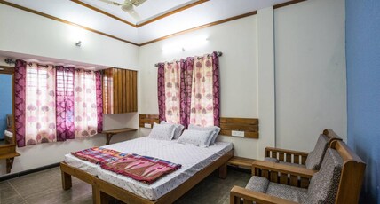 MATTHUGA Room Type - East Bungalow Rooms Deluxe  Room