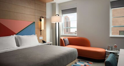 Canopy by Hilton New Orleans Downtown Room Type - 1 KG DLX MOB HEA ACC W TUB