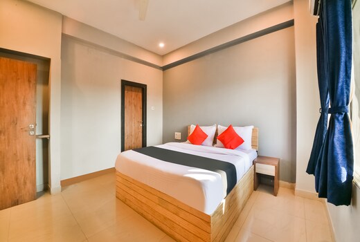 Capital O Amit Palace