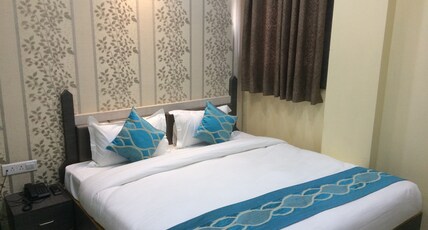 Hotel RAHIL PALACE Room Type - Deluxe Room (Corporate Special)
