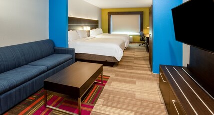 Holiday Inn Express Hotel & Suites Rockport Room Type - 2 Queen Beds Suite