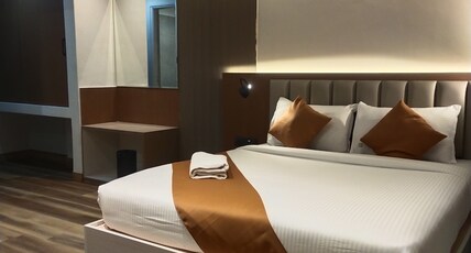 Vaishanvi Residency Room Type - Executive Rooms